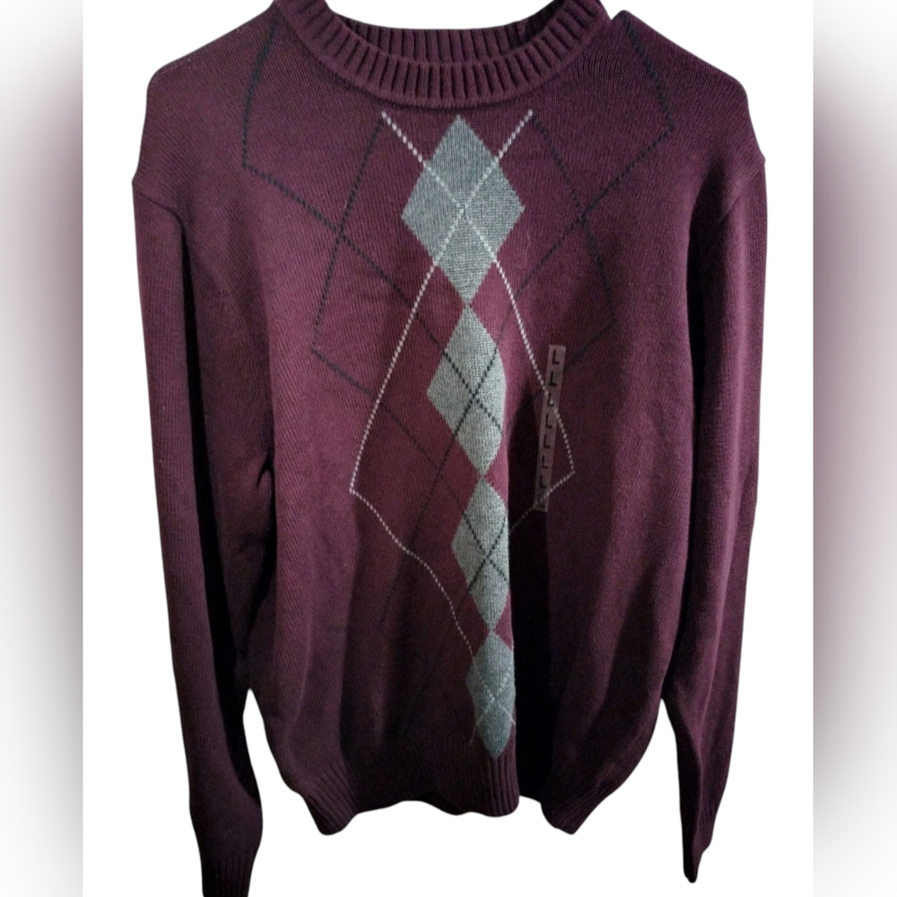 Dockers Men's Maroon and Gray Argyle Crewneck Sweater